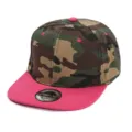 Cappellino da baseball mimetico con visiera rosa e bottone per uno stile streetwear. - Adulto / Camo con tesa rosa rosso