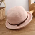 Chic sombrero de paja rosa para mujer con lazo marrón, perfecto para primavera y verano. - Ajustable / Sombrero rosa con ala enrollada 9029