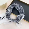 Black and white paisley pattern headscarf retro cotton linen stylish square scarf for women - White Four-Leaf Dart Paisley