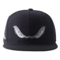 Gorra snapback hip-hop negra con un llamativo motivo de ojos bordado en la parte frontal. - Ajustable / Expresión feroz - negro