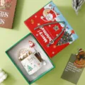 Leuke kerst keramische mok met deksel en lepel cadeaubox feestelijke koffiekop set gift - 401-500ml / Wit met kerstcadeaudoos