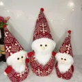 Set di peluche di Babbo Natale, ornamenti natalizi con cappello rosso fantasia per feste. - Famiglia di Babbo Natale da tre