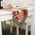 Weihnachtstischlaeufer festliche Esstischdekoration Urlaub rot gruen gewebter Stoff Quaste - Weihnachtsmann