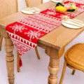 Kerst tafelkleed loper rood wit feestelijke decoratie voor eetkamer met kwastjes thuis. - Stijl E Sneeuwvlok