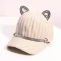 Casquette de baseball en tricot beige avec oreilles de chat en strass pour femmes - M (56-58cm) / Beige