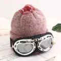 Gorro de punto cálido de invierno para mujer con elegantes gafas de aviador para esquiar. - M (56-58cm) / Rojo