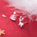 S925 Sterling Silber Weihnachten Serie Hirsch und Baum Ohrstecker im roten süßen Stil. - 925er Silber / E1749 / Weihnachtsbaum Elch Ohrringe