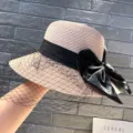 Zomer Vrouwen Strohoed Zwarte Strik Net Sluier Zonbescherming Stijlvolle Breedgerande Hoed - M (56-58cm) / Roze