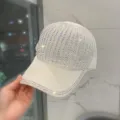 Casquette de baseball creuse en tricot strass fait main d'été pour femmes, chapeau brillant. - Casquette de baseball blanche à strass ajourée