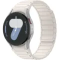 Magnetic silicone watch band replacement strap compatible with Samsung Galaxy Watch series white. - Samsung Watch 7/6/5/4 / Star