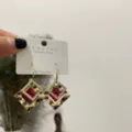 Rote Kristall geometrische Ohrringe goldene quadratische Strass Ohrhänger für Damen Schmuck - Fuchsia