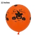 Vue rapprochée d'un ballon latex orange de 12 pouces avec imprimés citrouille et chauve-souris. - 100 ballons en latex orange avec chapeau de citrouille 12 pouces