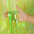 Rideau à franges métalliques irisées, fond scintillant en aluminium pour mariage fête. - Vert