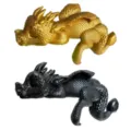 Harz schlafender Drache Figur süße Fantasy Schreibtisch Deko Sammlerstück Variante Farbe. - Buchkletternder Drache / Gold