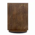 Espositore per orecchini in legno rustico con fori multipli per la conservazione e l'organizzazione. - Earring Display Stand