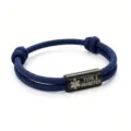 Bracelet d'alerte médicale en paracorde bleue tressée avec plaque noire gravée diabète. - Alerte Médicale Paracorde Marine Accessoires Noirs