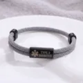Bracciale di avviso medico in acciaio inossidabile con corda grigia e targhetta incisa. - Stile Allerta Medica / Corda Grigia Hardware Nero
