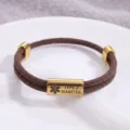 Braccialetto medico in corda intrecciata marrone con piastrina in acciaio inossidabile. - Stile Allerta Medica / Corda Marrone Hardware Dorato