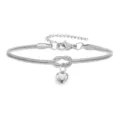 Roestvrijstalen zilveren slangketting armband met hartvormige hanger en knoop detail close-up - Zilver