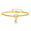 Bracciale serpente dorato con pendente lettera K in cristallo, gioiello nodo in acciaio inox. - Bracciale a Catena Serpente Nodo Concentrico con Lettera K in Strass / Oro