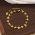 Braccialetto con catena di stelle in acciaio inossidabile dorato, dettaglio moda donna. - Solo Bracciale (Senza Collana/Orecchini) / Oro 18K / Oro