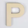 Houten letter P decoratie natuurlijk houten schijf DIY handwerk fotorekwisiet stijl - Letter P / 11cm Hoogte