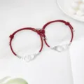 Bracelet de couple en corde rouge avec charms menottes magnétiques bijoux en alliage minimaliste - Menottes Rouge Vin Paire