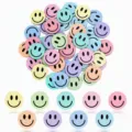 Detalle de fichas de madera de caras sonrientes coloridas, ideal para manualidades. - Accesorios para frasco de recompensa estilo 4