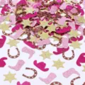 Dettaglio di coriandoli glitterati western, stivali rosa e oro, decorazione tavola. - Coriandoli ferri di cavallo da cowboy rosa / Confezione da 100