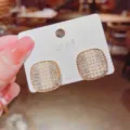 Wunderschöne quadratische Perlen Strass Ohrringe mit S925 Silber Stiften, elegantes Design. - Großes Quadrat / Gold