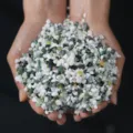 Multi-colored aquarium gravel decorative pebbles natural small stones for fish tank plant pots - 1 Jin / 0.5kg (0.3-0.5cm) / Moon White