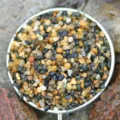 Colorful natural aquarium gravel small river stones for fish tank landscaping and plant pots. - 1 Jin / 0.5kg (0.4-0.8cm) / Stream Sand