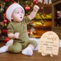 Panneau d'annonce de bebe en bois plaque jalon nouveau-ne pour accessoires de photographie hopital - 15*16,5*0,4 cm (avec base)