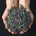 Natural small stones pebbles for aquarium tank bottom sand and flowerpot landscape gravel - 1 Jin / 0.5kg (0.3-0.6cm) / Hematite