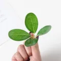 Petites feuilles vertes artificielles branche feuillage décoratif DIY pour boîte cadeau. - Vert