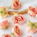 Artificial rose flower heads pink silk flowers for wedding decoration and DIY crafts. - Pale Green
