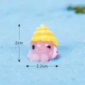Cute resin octopus figurine with seashell hat for fish tank and micro landscape decor 2cm - Octopus (No.11)