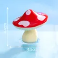 Miniatura seta roja blanca de escritorio, bonita estatueta de resina para decoracion. - Champiñón No. 7