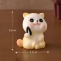 Cute resin cat figurine miniature micro landscape ornament desktop car decoration 3.2cm - No. 3 Orange Cat with Melon Seeds