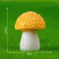 Miniatura de seta de resina amarilla para decoracion de macetas de escritorio 2.5cm - Champiñón de cabeza amarilla n.º 4