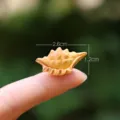 Miniature resin seashell figurine micro landscape ornament DIY craft decor 2.6x1.2cm - Small Conch (Simple Packaging)