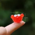 Miniature red resin crab figurine, cute micro landscape toy, small animal decor, 2cm. - Small Crab (Simple Packaging)