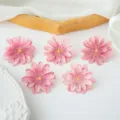 Dettaglio di teste di fiori artificiali in seta di peonia rosa per artigianato fai. - Rosa