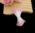 Bunte künstliche Staubgefäße für DIY Blumenbasteln, handgemachte Rosen Zubehör Perlchen. - Mattes Runder Kopf / 400 Stück/Packung / Dunkelrosa