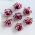 Künstliche vintage rosa Rosenblütenköpfe für DIY handgemachte Kränze und Blumenhausdekoration. - Dunkellila