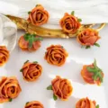Teste di rose artificiali arancioni fiori di seta per ghirlanda di matrimonio fai da te decorazione - Arancione