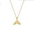 Detailaufnahme eines goldenen Meerjungfrauenschwanz-Anhängers mit Edelstein an einer Kette - Meerjungfrauenschwanz-Stil (SAPN60) / 45cm Größe / Gold