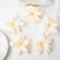 Artificial white silk lily flower heads for elegant wedding and home decoration 12cm - Champagne