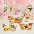 Plateau de service en bambou en forme de papillon pour fruits et desserts de fête. - Comme indiqué
