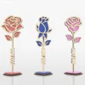 Supporto Rosa in Legno Regalo Festa della Mamma Decorazione Tavolo Rosa Ornamenti - MOM / Personalizzazione per pezzo singolo (circa 7x18 cm)